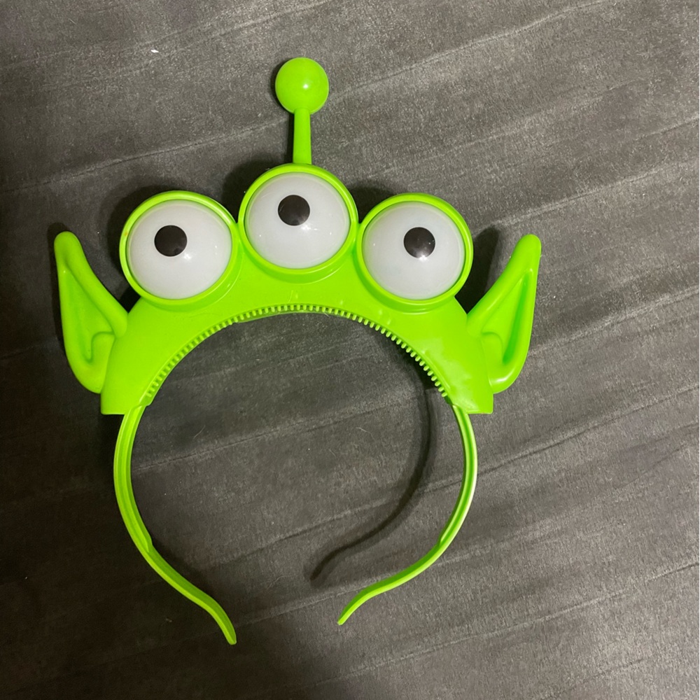 Toy Story alien ears